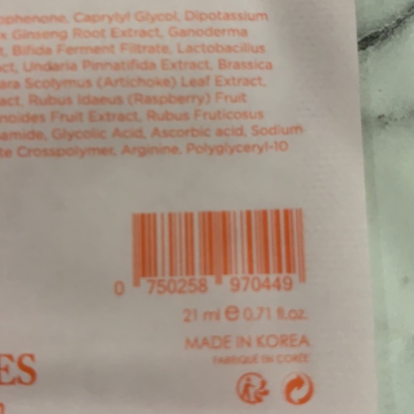 Vitamasques/ Nourish Flower Nectar & Glow Juicy Berries - Picture 7 of 7